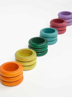 NWT Grapat Wooden Toys 18 Rings Non Basic Colours